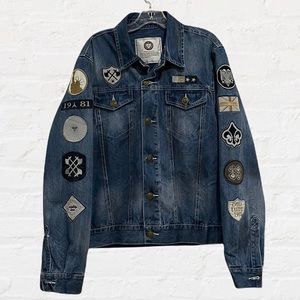 NFN Limited Edition Couture Denim Jacket “The Traveler”
Men’s sz‎ Large